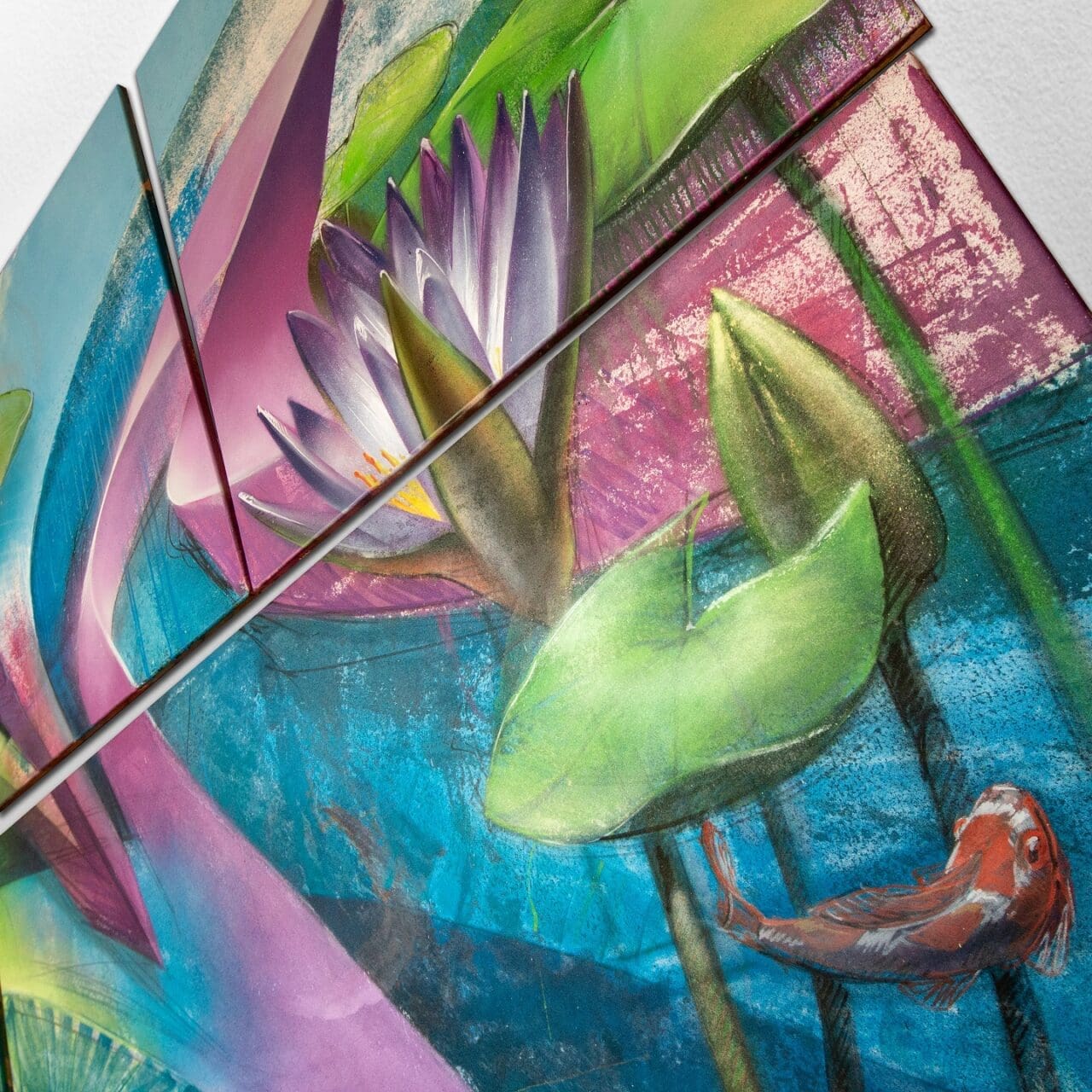 Mehrteileiges Kunstwerk mit Seerosen und Koi