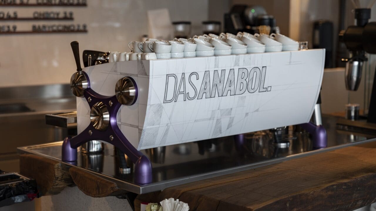 Weiße Espressomaschine Anabol