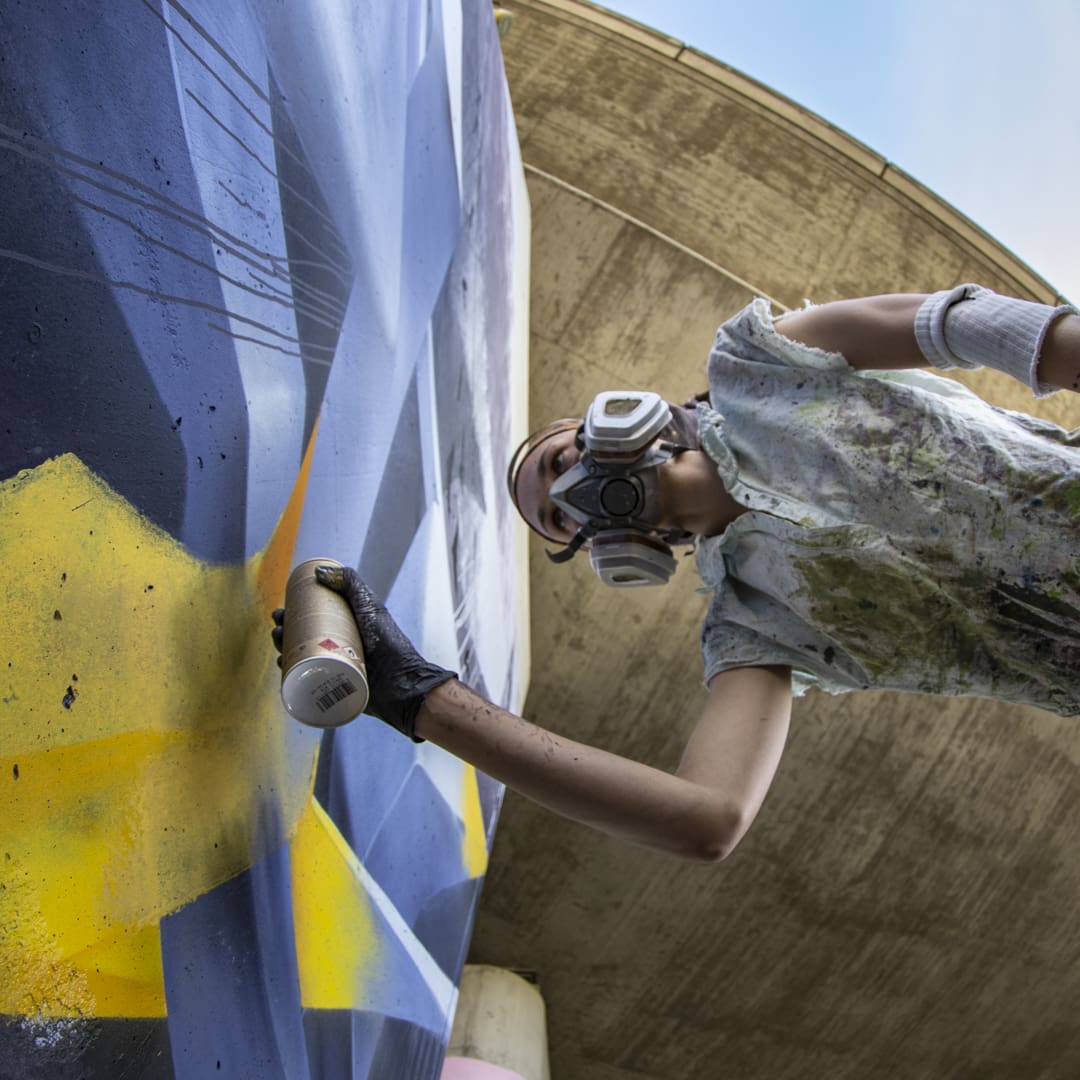 Graffitiartist at work, Batjam St. Pölten