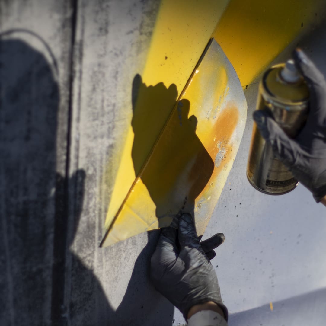 Graffitiartist at work, Batjam St. Pölten
