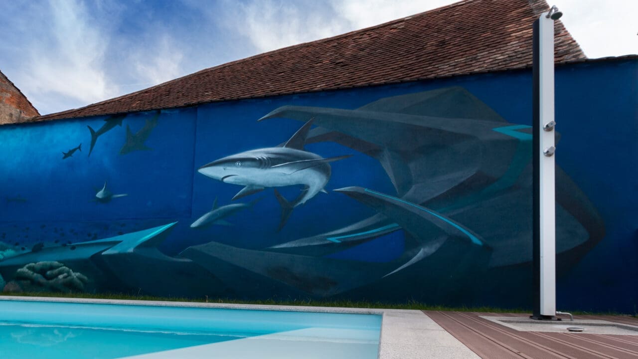 Graffiti am Pool