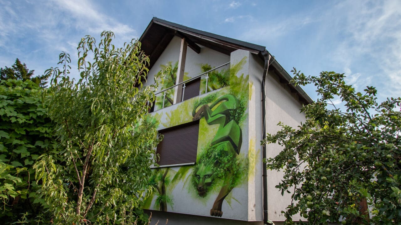Graffiti mit Löwe Grün
