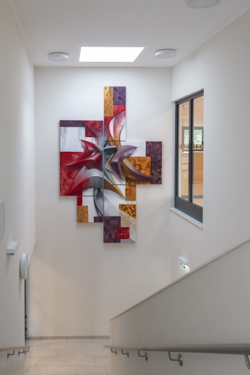 Kunstwerk im Steigenhaus Mehrzweckhalle